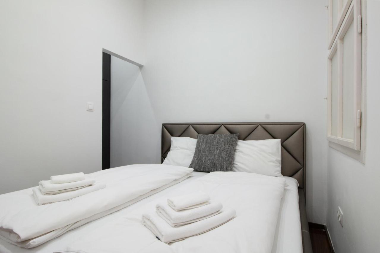 Basilika View Imperial Suite -Sas Street -Need Reservation For Free Parking Будапеща Екстериор снимка