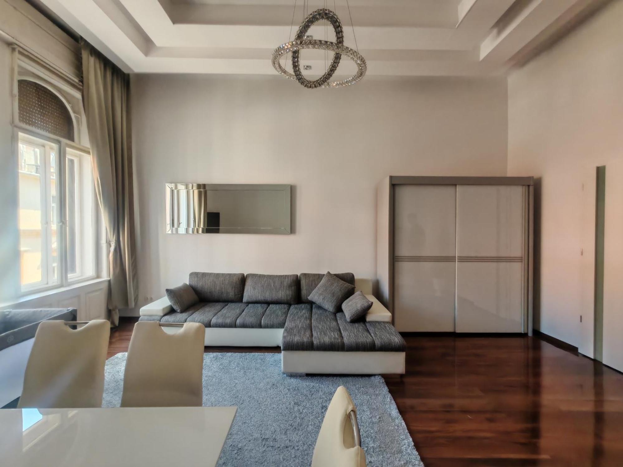Basilika View Imperial Suite -Sas Street -Need Reservation For Free Parking Будапеща Екстериор снимка